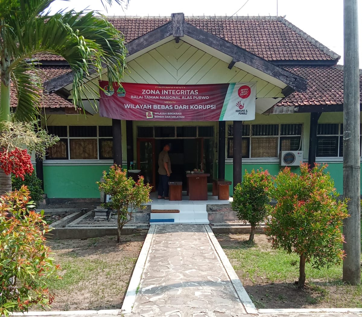 Kenaikan Tarif Retribusi Masuk Taman nasional Alas Purwo