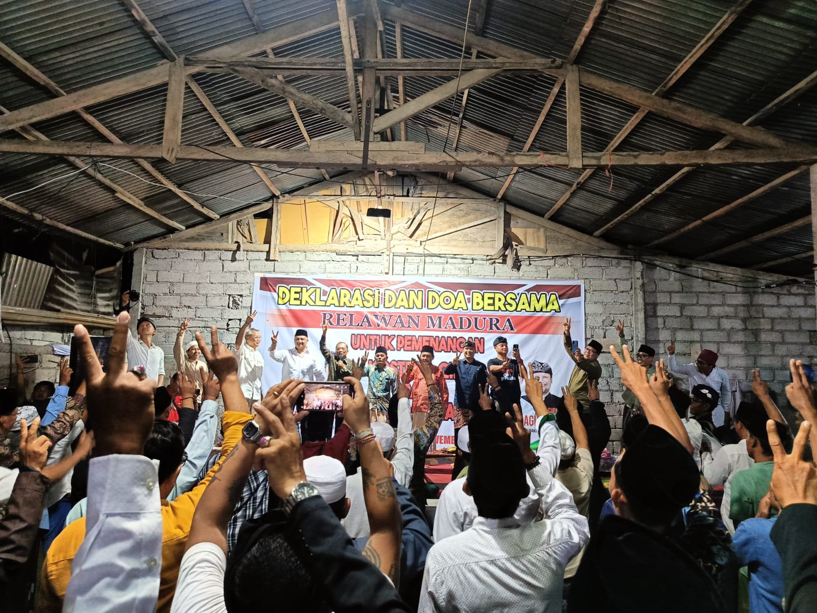 Relawan Madura Gelar Deklarasi Dukung Koster Giri dan Adi  Cipta