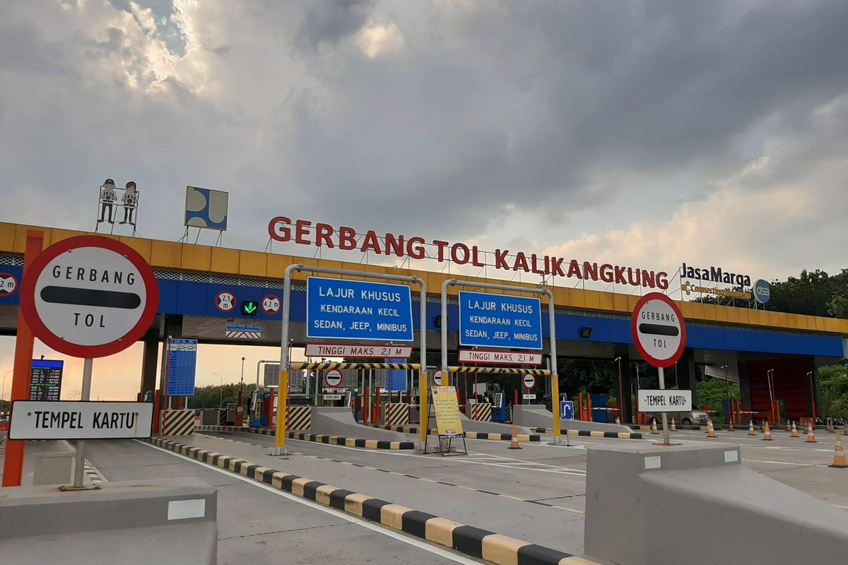 Berlaku 24 Jam Mulai 3 Januari, Diskon Tarif Tol Semarang-Jakarta