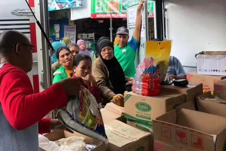 Guna Tekan Angka Inflansi Pemkab Banyuwangi Operasi Pasar