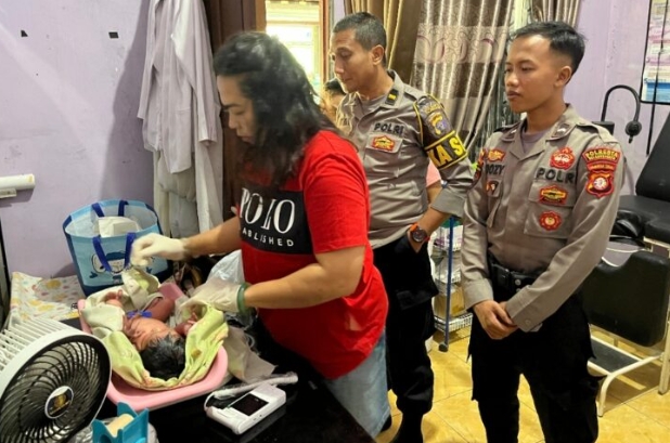 Bayi Laki-Laki Ditemukan di Teras Gereja Sangkakala Palangka Raya