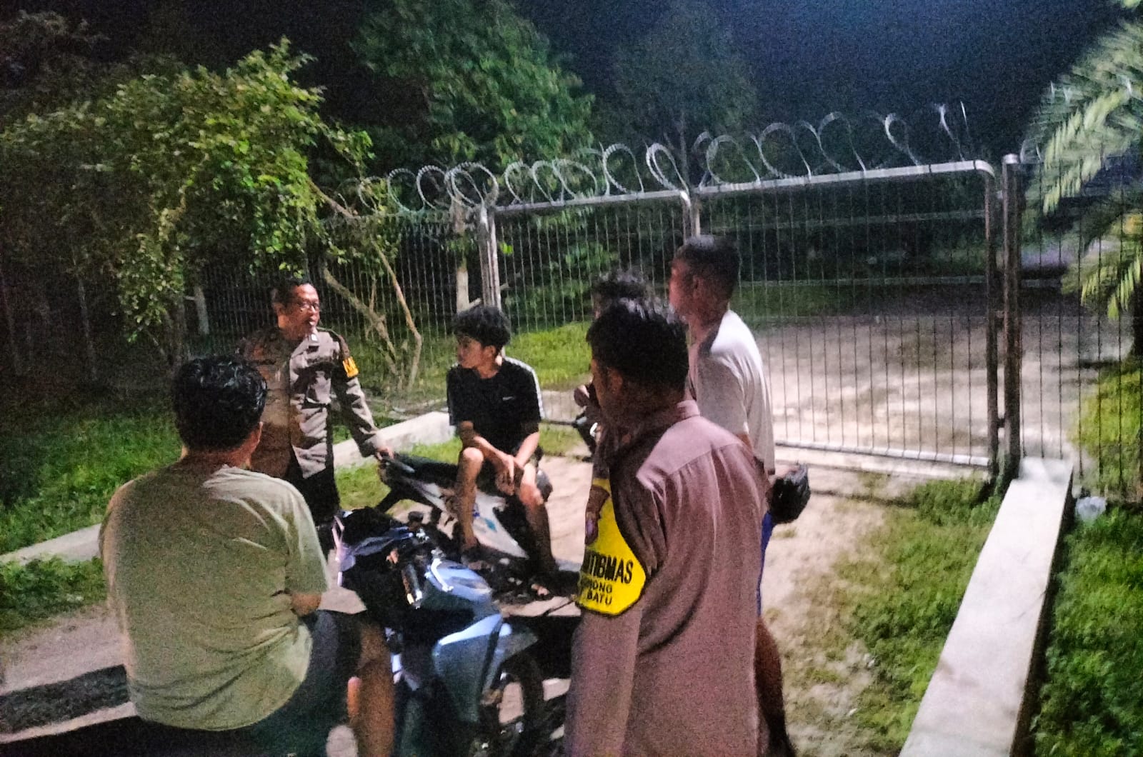 Polsek Bukit Batu Tegaskan ke Remaja Larangan Penggunaan Knalpot Brong