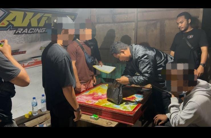 Polresta Palangka Raya Amankan Empat Pelaku Judi Domino di Kereng Bangkirai